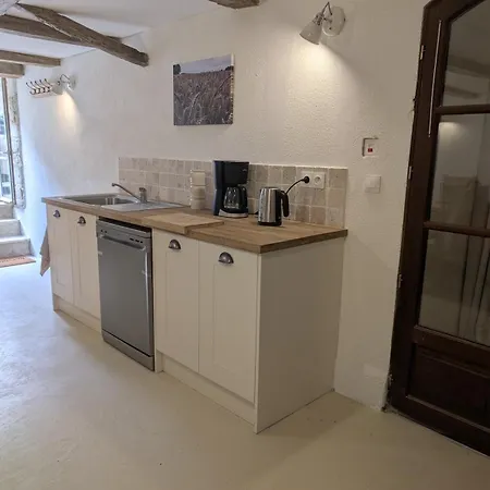 Spacious In Nanteuil-en-Vallée