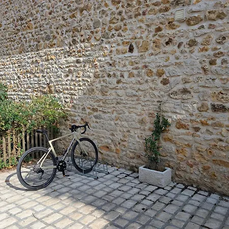 Spacious In * Nanteuil-en-Vallée